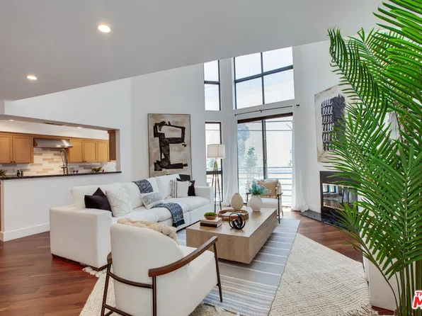 12000 Goshen Ave APT 107, Los Angeles, CA 90049