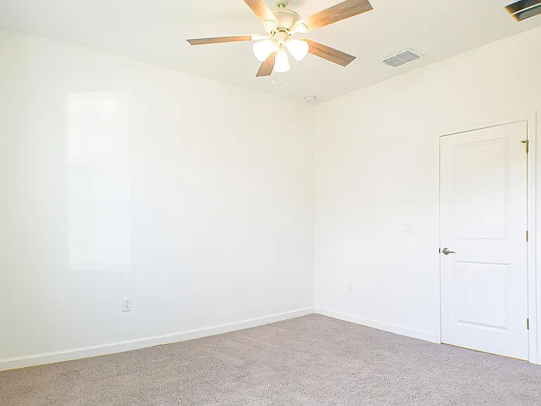 9143 Leatherwood Loop — Photo 15