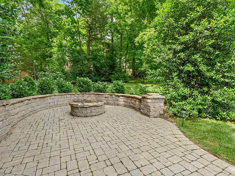 9640 Mitchell Pl — Photo 45