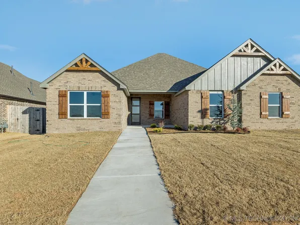 23277 E 107th St S, Broken Arrow, OK 74014
