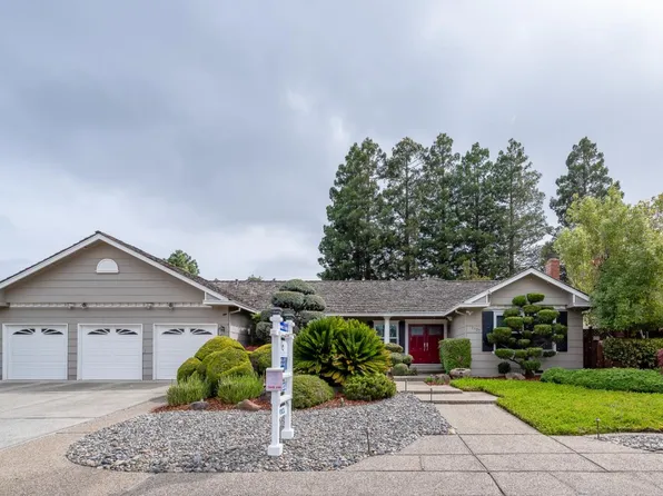 12520 Blue Meadow Ct, Saratoga, CA 95070