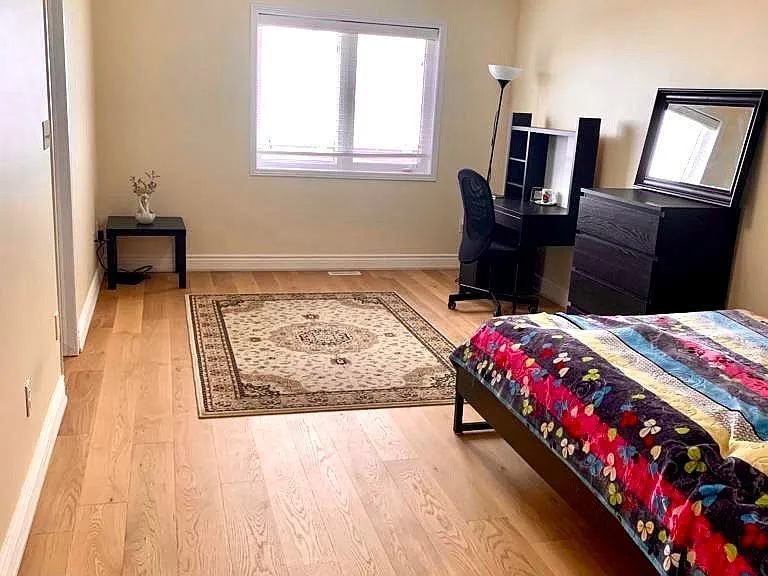 54 Walter Sinclair Ct — Photo 3