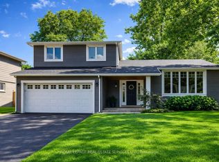 2154 Hixon St, Oakville, ON L6L 1T4