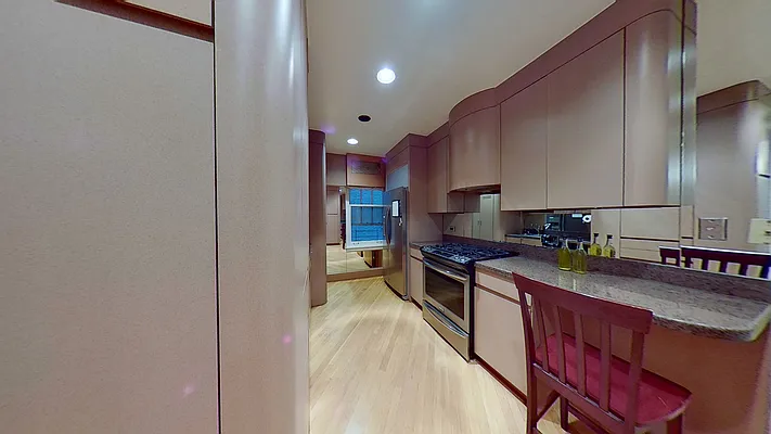 Rented by Douglas Elliman | media 16