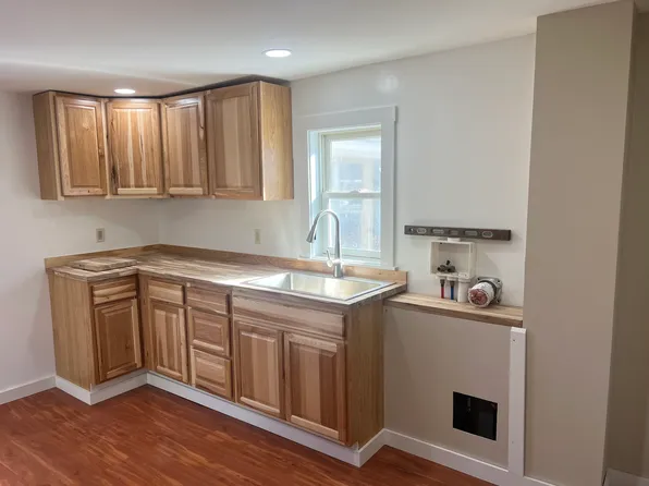 33 Church St #2, Brandon, VT 05733