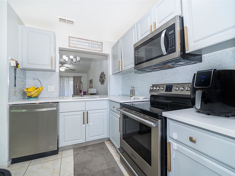 1st image of 99R Silver Park Cir