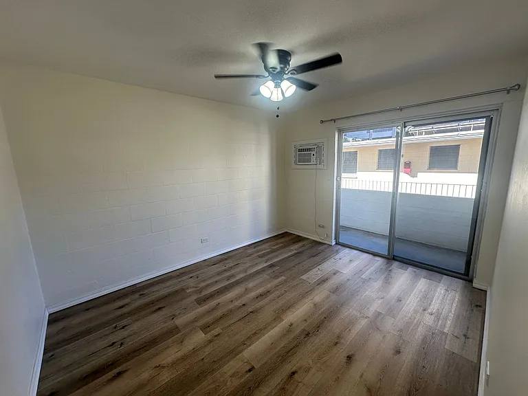 437 Pau St — Photo 4