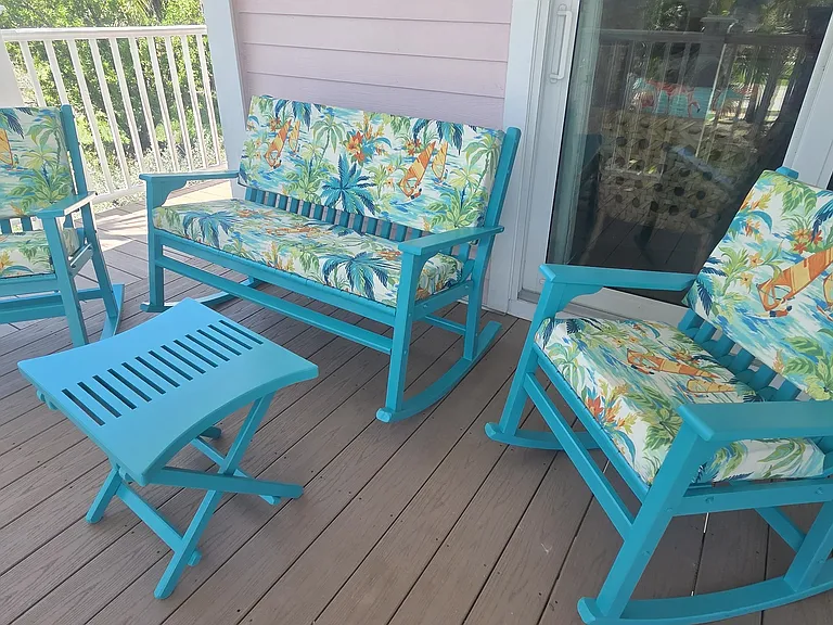 Front Upper Deck