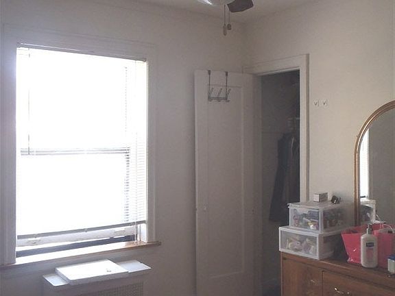 4th image of 4719 N Winchester Ave APT 3B