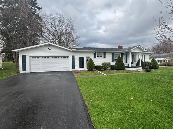 216 Pone Ln, Franklin, PA 16323