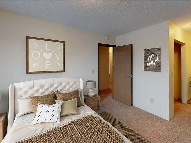 Southwind Apartments — Photo 27