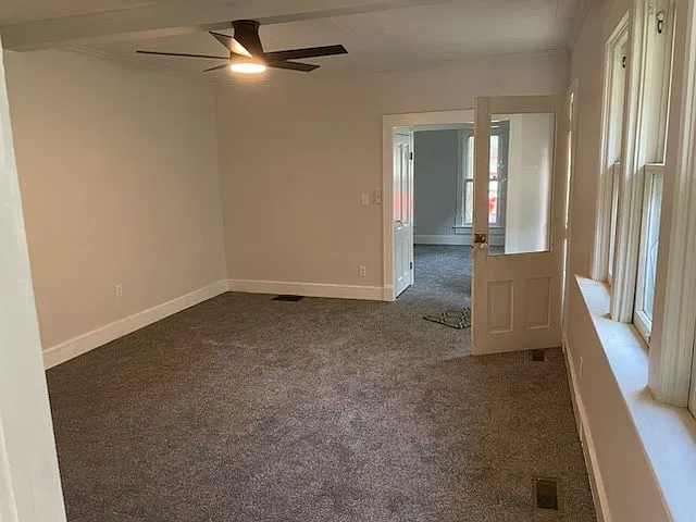 1 bed, 750 sqft, $900 — Photo 4