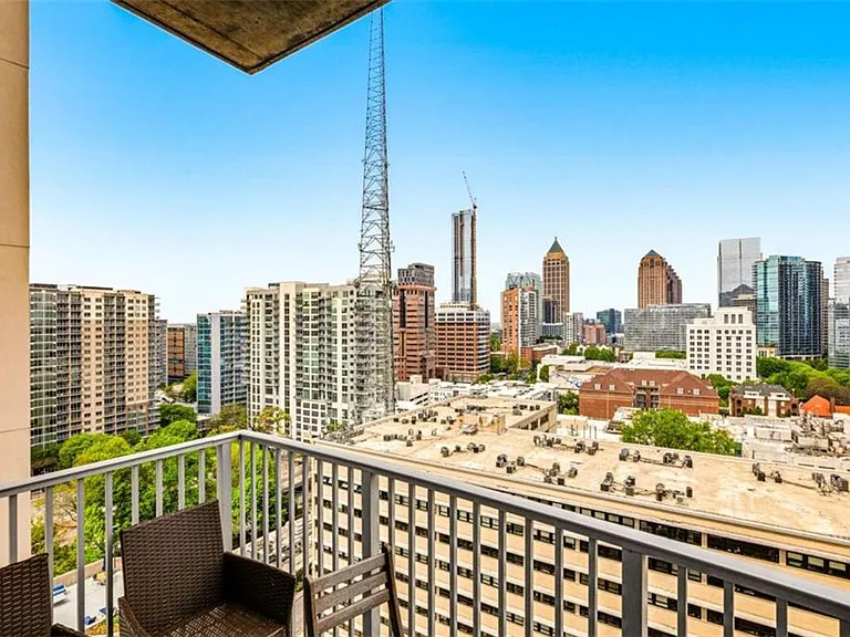860 Peachtree St NE #1413 — Photo 8