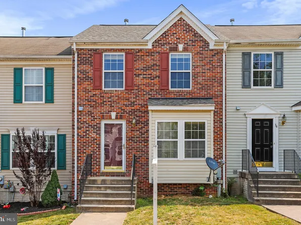 38 Litchfield Ln W, Martinsburg, WV 25405