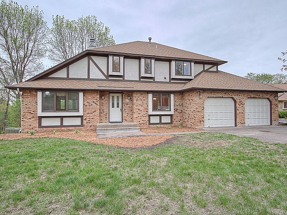 1st image of 73 Bridgewater Dr