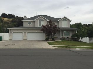 2808 E Falcon Way, Sandy, UT 84093