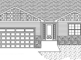 1437 Baumgart Rd, Green Bay, WI 54304