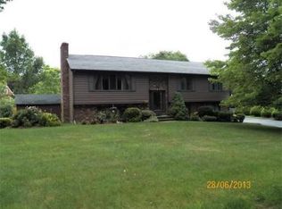 79 Durfee St, Southbridge, MA 01550