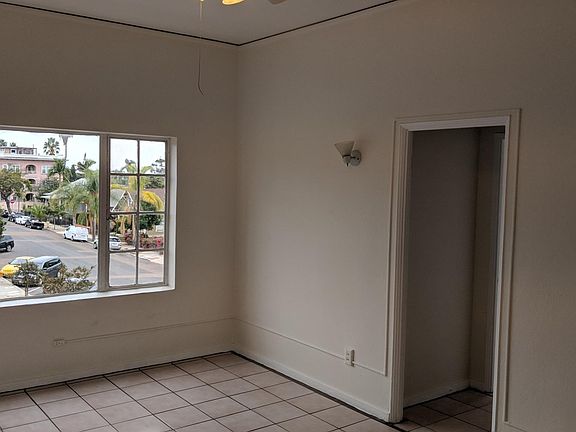 4th image of 2116 C St APT 11