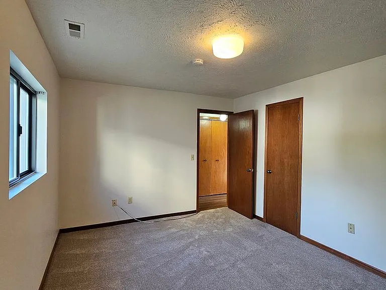 Affordable Apartment Community Comfortable Living in a Convenient Location — Photo 11