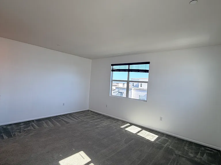 2035 Mindoro Ln #5 — Photo 31