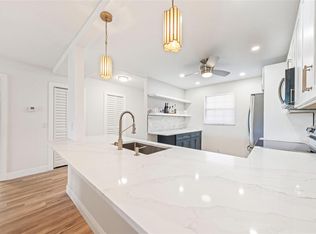 250 John F Kennedy Dr APT 104, Atlantis, FL 33462