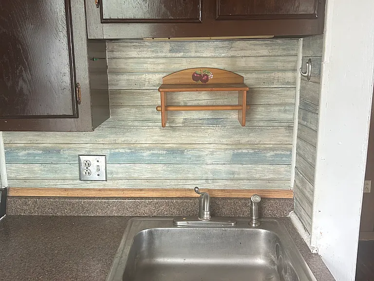 202 West St #6 — Photo 1