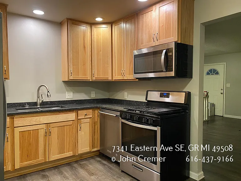 7341 Eastern Ave SE — Photo 5