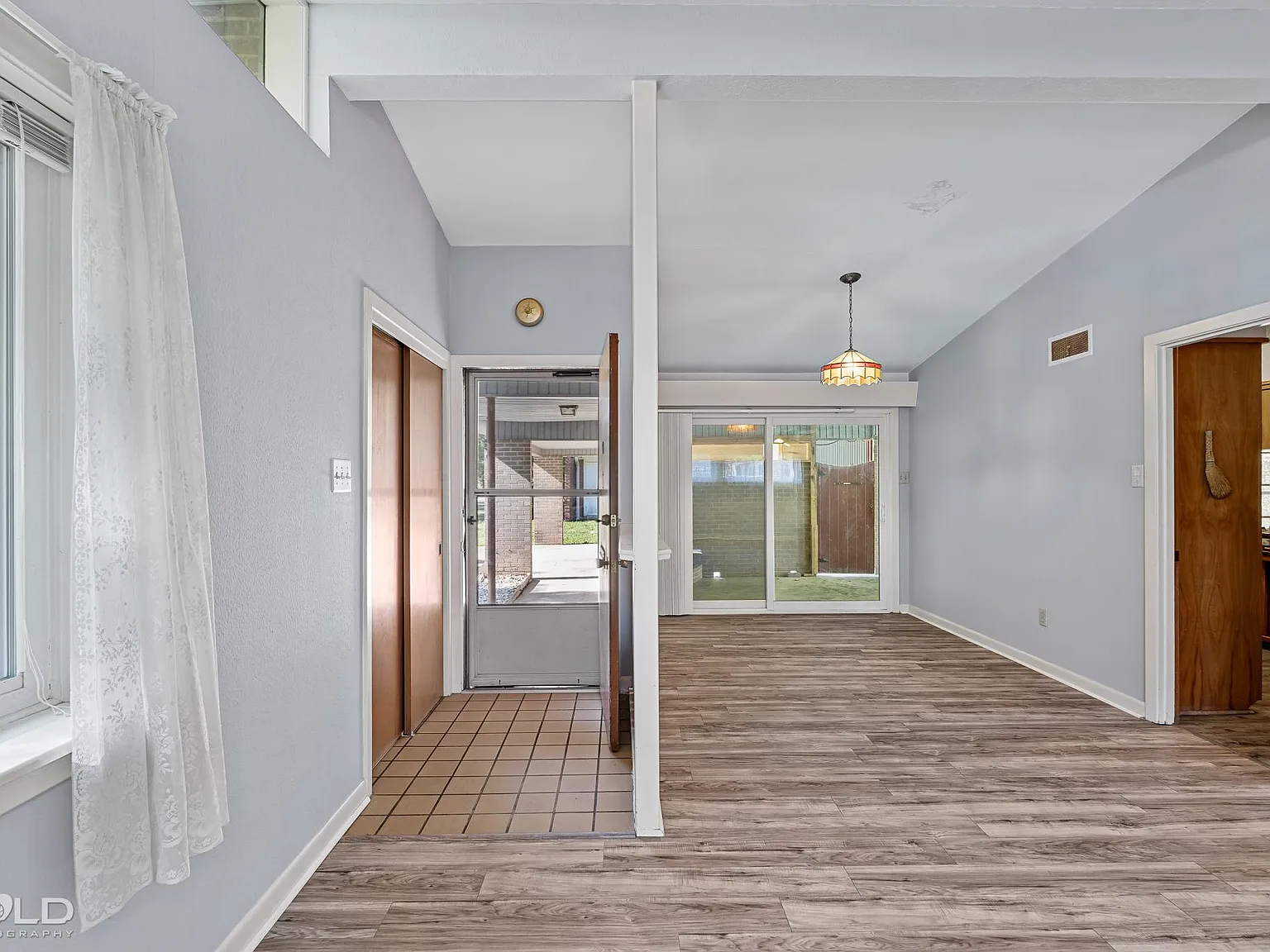 3 bed, 1659 sqft, $1,600 — Photo 2