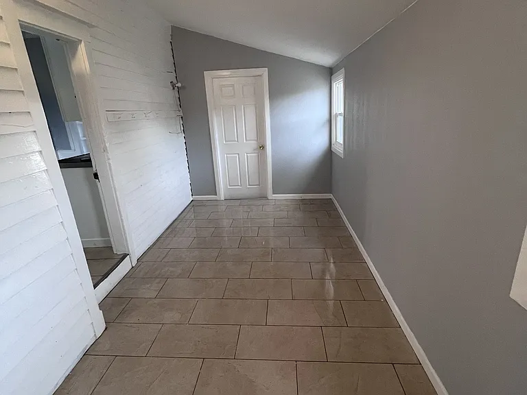 3955 E Vermontville Hwy — Photo 7