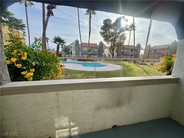 2112 Sunfish Dr Unit B, Henderson, NV 89014