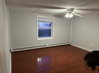 733 Pine St FLOOR 3, Central Falls, RI 02863