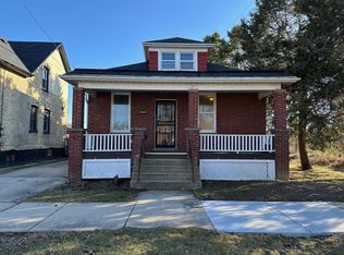 1549 Augusta St, Racine, WI 53402