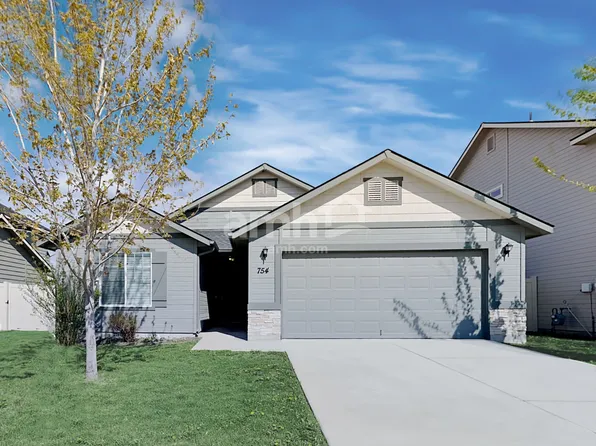 754 N Scotney Ave, Meridian, ID 83642