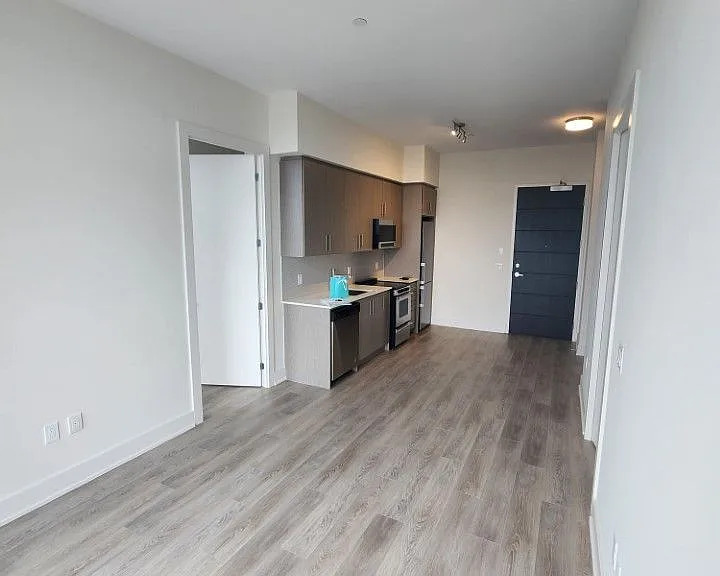 212 King William St #1416 — Photo 2
