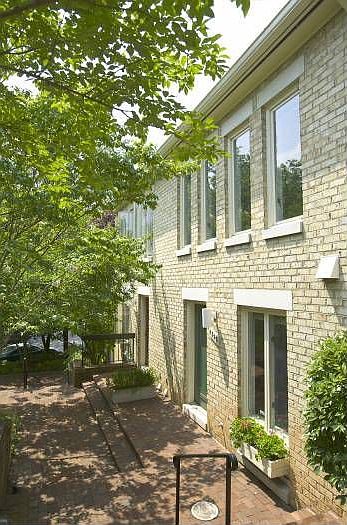 1st image of 4395 Embassy Park Dr NW