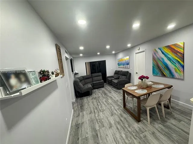 Building Photo - 9712 Hammocks Blvd #20130
