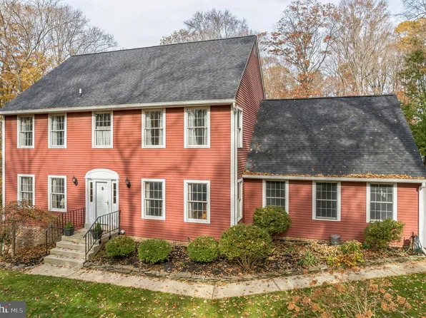 10401 Three Doctors Rd, Dunkirk, MD 20754