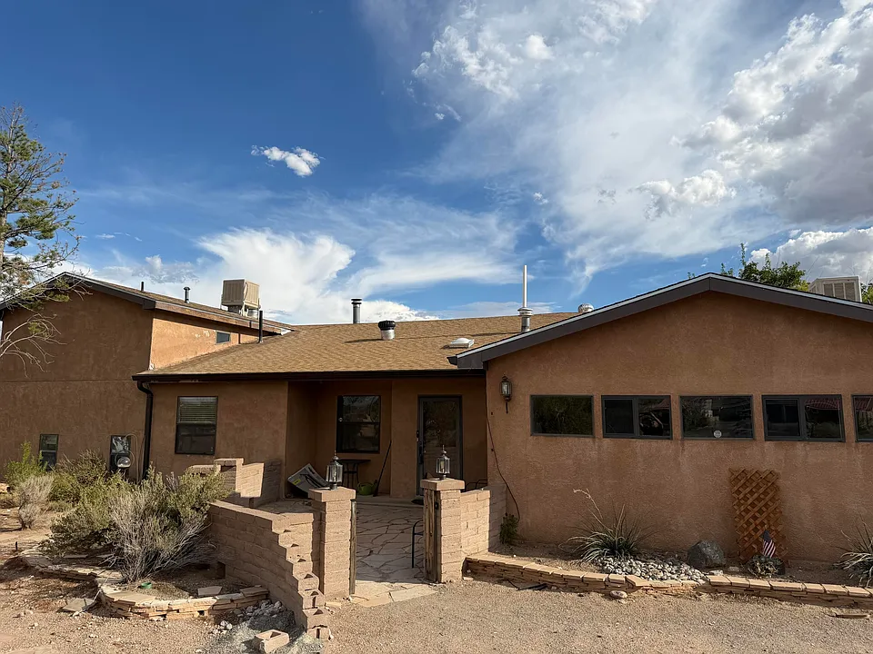 675 Camino Arco Iris