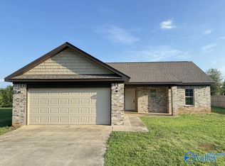 27402 Ed Ray Rd E, Athens, AL 35613