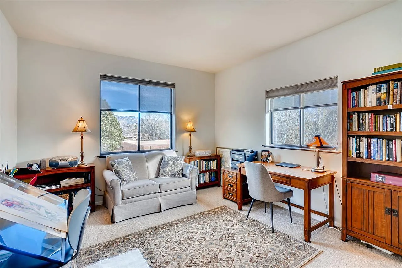 2 bed, 1149 sqft, $2,200 — Photo 3
