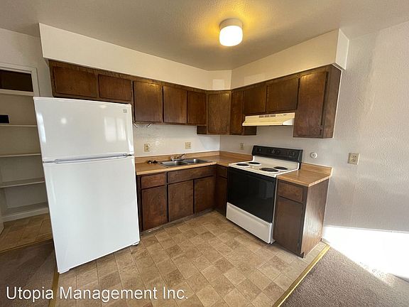 4th image of 326 Limoneria Ave APT 4