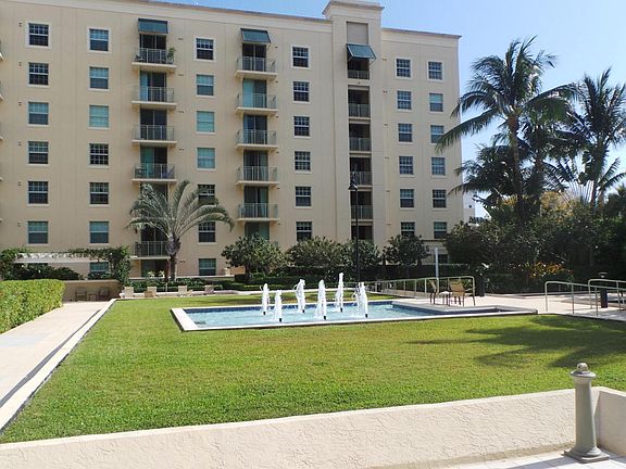 5th image of 610 Clematis St APT 633