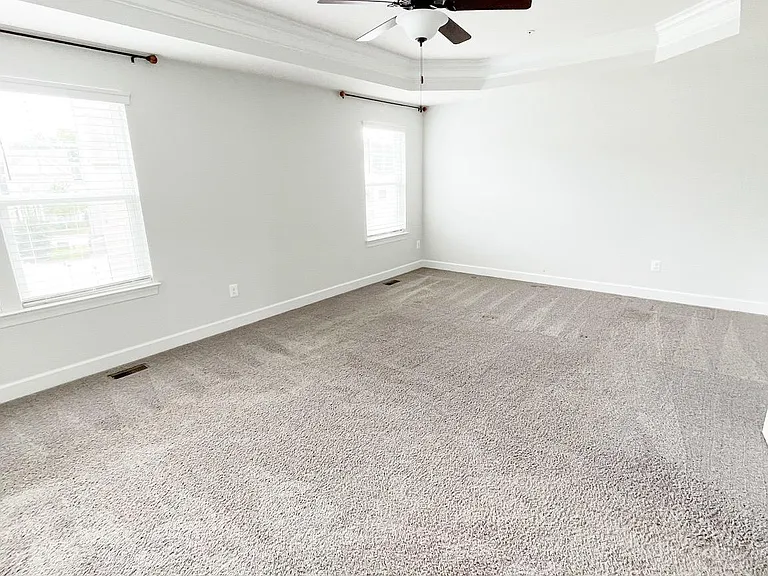 43691 Yulan St — Photo 6