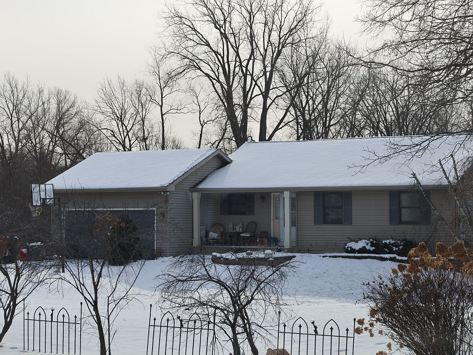 1st image of 7523 Hickory Grv