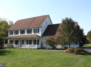 43 Hillymede Dr, Hummelstown, PA 17036