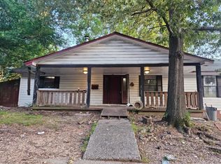 613 E Maple St, Benton, AR 72015