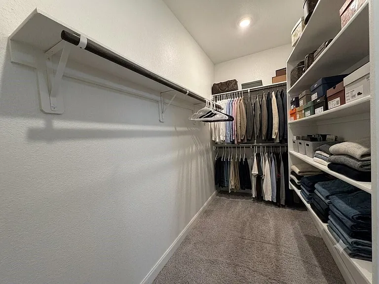 11611 Arbirlot Dr — Photo 17