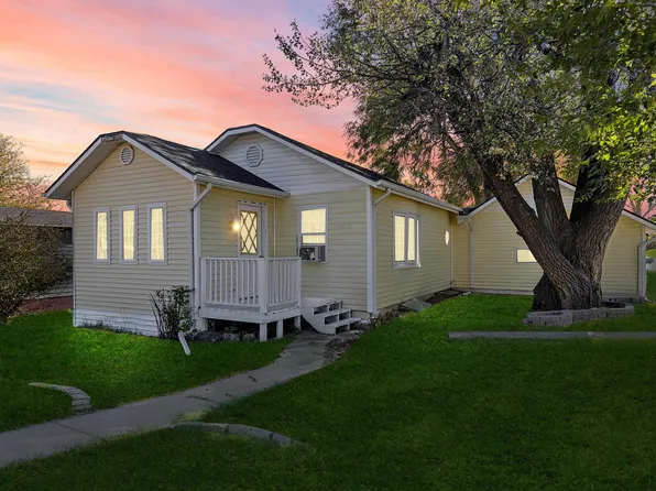 2045 University Ave, Hot Springs, SD 57747