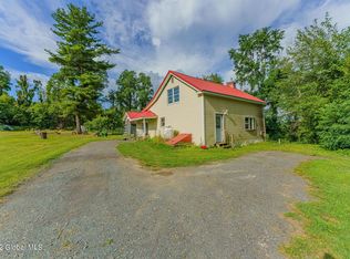 406 Knickerbocker Rd, Schodack Landing, NY 12156